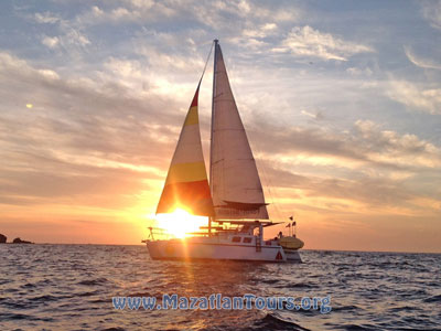 Sunset Sailing Mazatlan